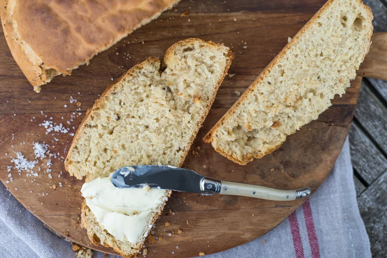 Koken (en reviewen) met Tim: Bierbrood 3 Bierbrood