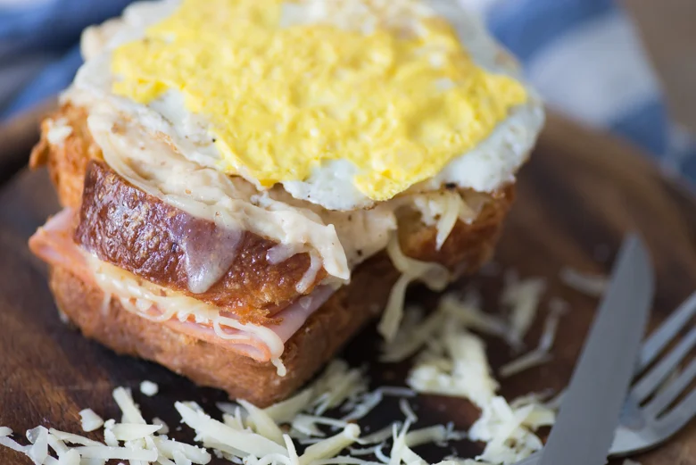 Video: De allerlekkerste Croque Madame 3 De allerlekkerste Croque Madame