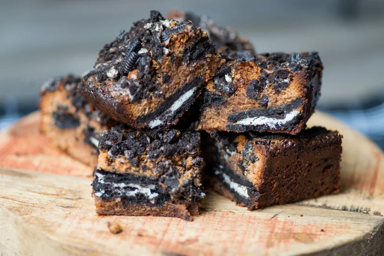 Video: Double Oreobrownies 3 Double Oreobrownies
