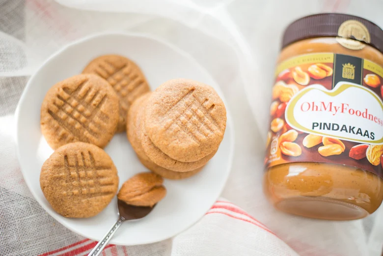 Pindakaaskoekjes met 3 ingrediënten 3 Pindakaaskoekjes met 3 ingrediënten
