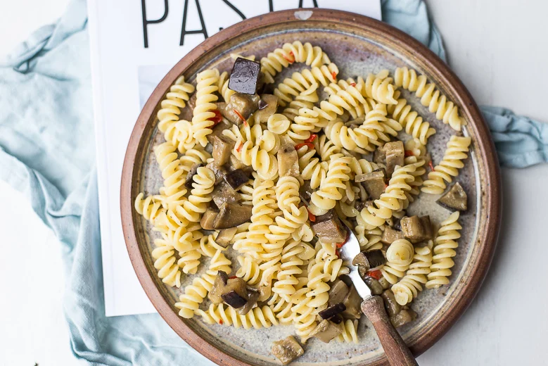 Fusilli alla melanzane e taleggio van Spaghetteria Pasta-bar 11 Fusilli alla melanzane