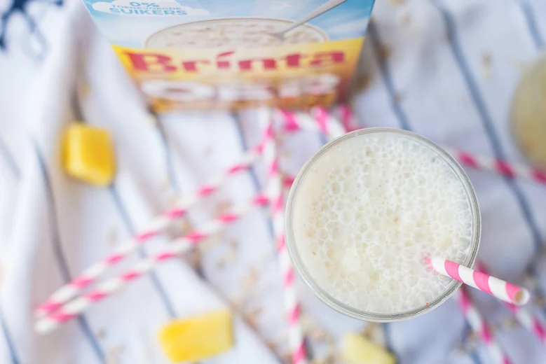 Ontbijtshake met ananas en Brinta Oergranen 10 Ontbijtshake met ananas en oergranen