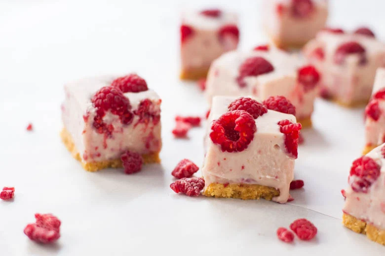Witte Chocolade Frambozen Fudge taart 3 IMG 9154