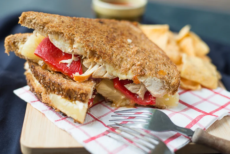 Pulled Chicken tosti 2 Pulled Chicken tosti