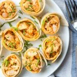 Buffalo chicken wraprolletjes