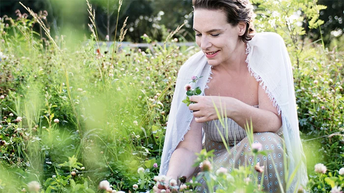Cook the Books: Granola key lime cheesecakecups uit 'A Spoonful of Love' 2 A spoonful of love