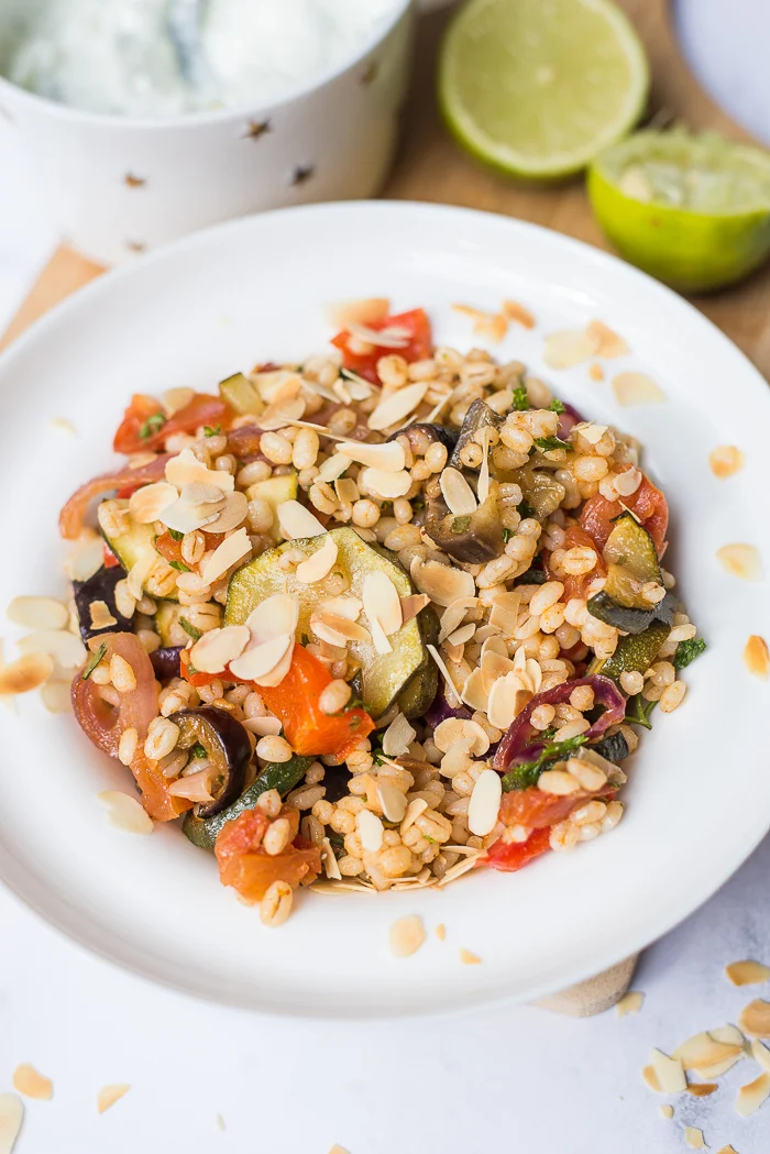 Salade van parelgort met gegrilde groenten 2 Salade van parelgort met gegrilde groenten