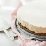 Gezonde kwarktaart met perzik