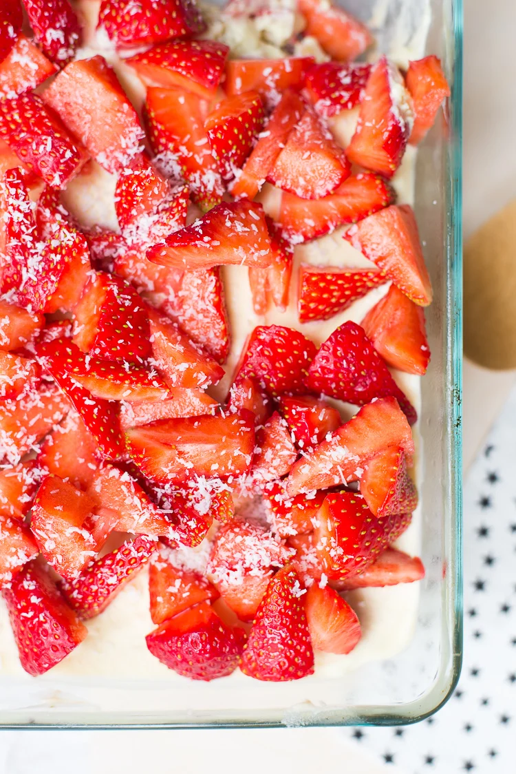 Limoncellotiramisu met verse aardbeien 1 Limoncellotiramisu