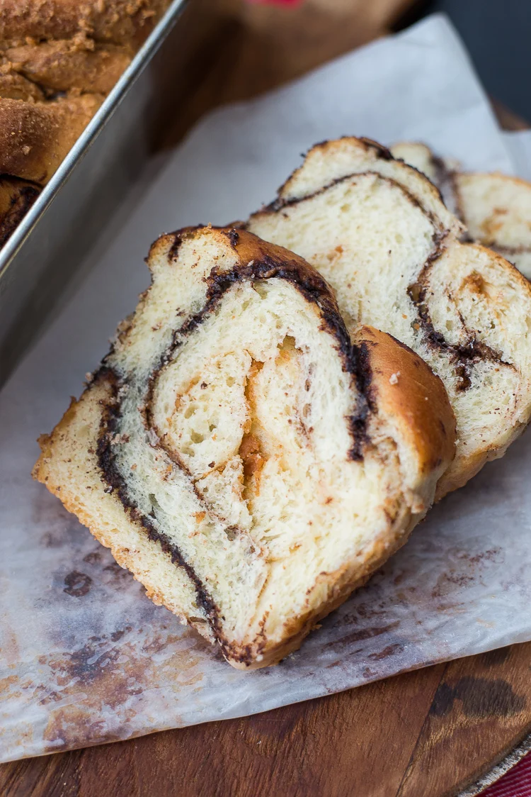 Cook the Books: Pindakaasbabka uit 'Pindakaas' 4 Pindakaas babka met chocolade