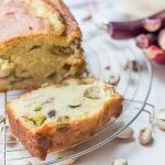 Rabarber-pistachecake