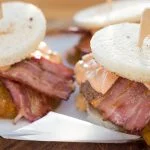 De burger van Julius Bar & Grill