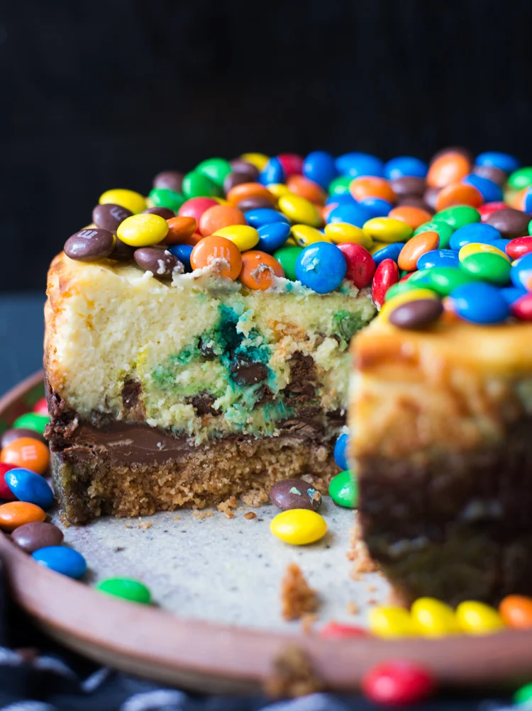 M&M's Cheesecake 2 M&M's cheesecake