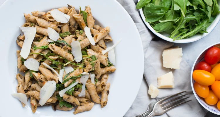 Penne met geroosterde aubergine en cherrytomaatjes 31 Penne met geroosterde aubergine en cherrytomaatjes
