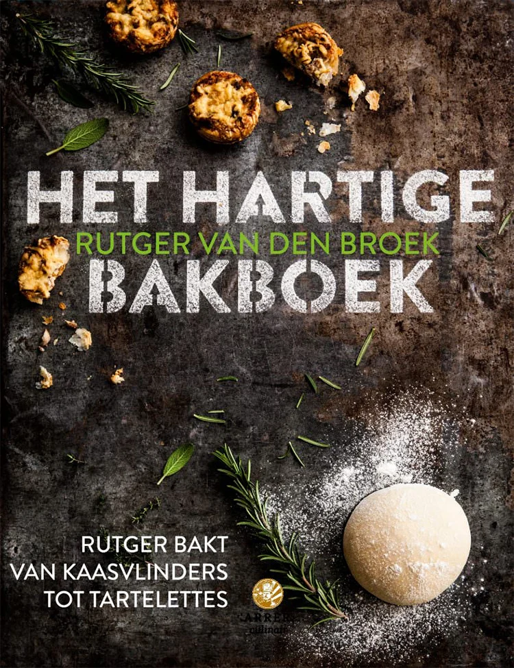 Kaaskroketten maken met oude kaas 1 Het Hartige Bakboek