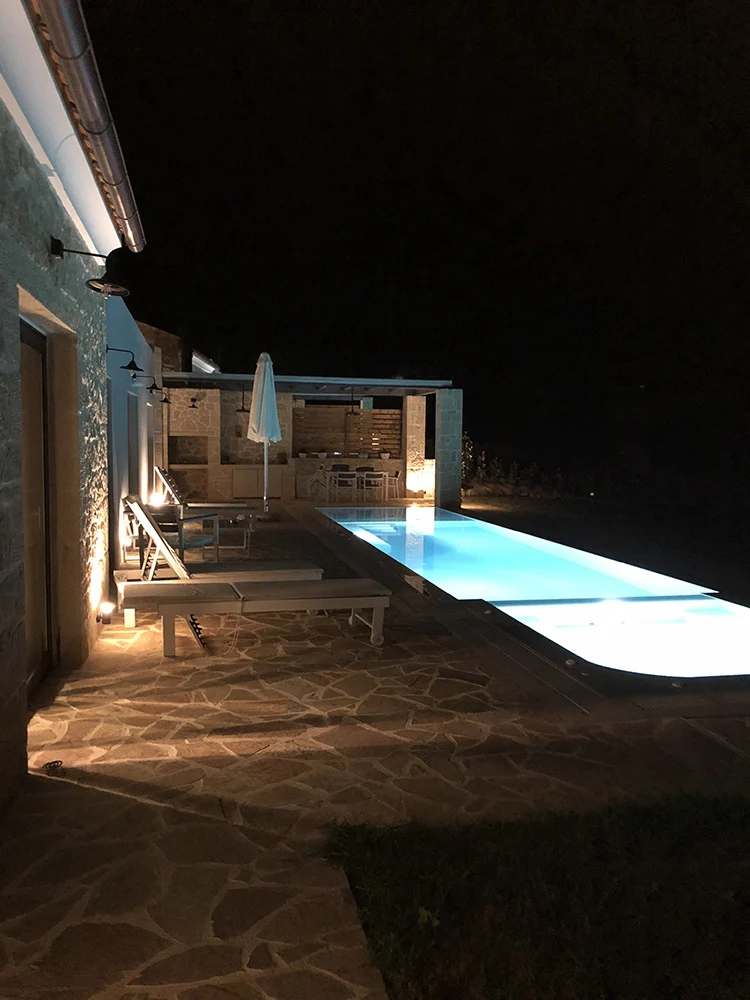 Van de bucketlist: verblijven in een privé villa 7 Megalithari Villa's