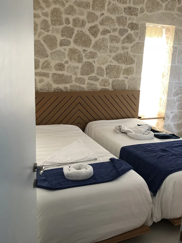 Van de bucketlist: verblijven in een privé villa 2 Megalithari Villa's