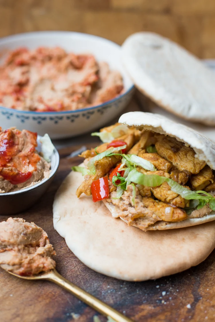 Pita kipshoarma met kapucijnerhummus 2 Pita kipshoarma met kapucijnerhummus