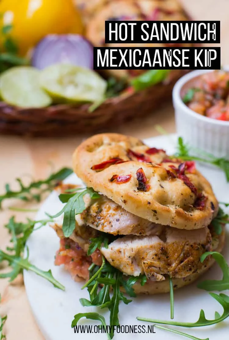 Hot sandwich Mexicaanse kip van La Place 3 Hot sandwich Mexicaanse kip