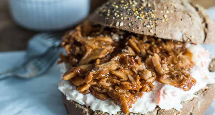 Broodje vegetarische pulled 'pork' 16 Broodje vegetarische pulled pork