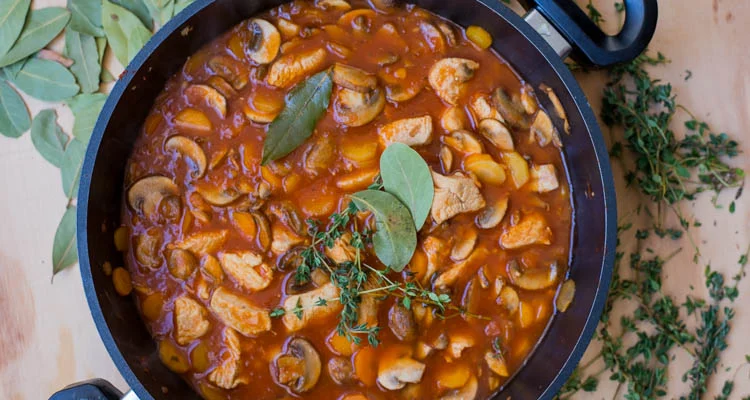 Kalkoenstoofpotje met champignons en wortel 4 Kalkoenstoofpotje met champignons en wortel