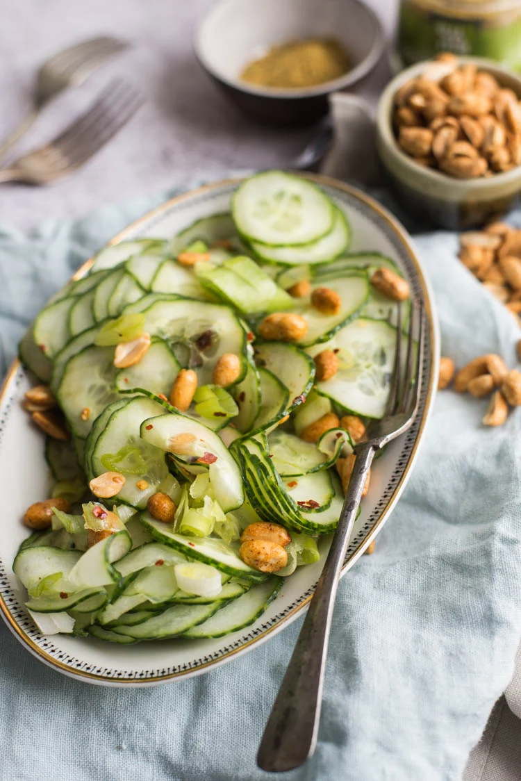 3x snelle Thaise gerechten 3 Komkommersalade