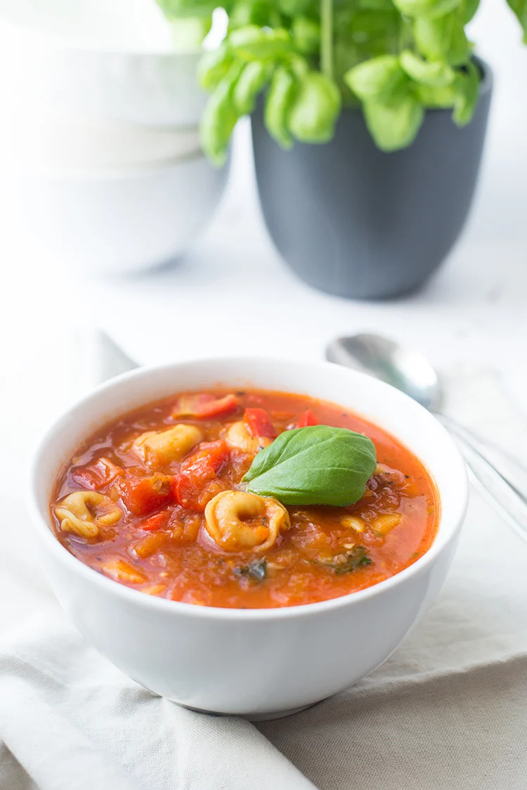 Mijn 10 OMF-favorieten: Soep 8 Tortellinisoep