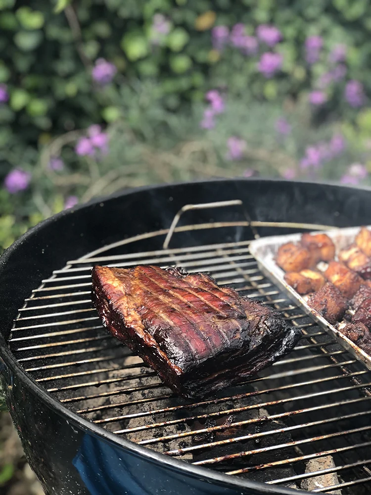 Buikspek bbq stukjes in heerlijke hoisinmarinade 1 Buikspek op de BBQ