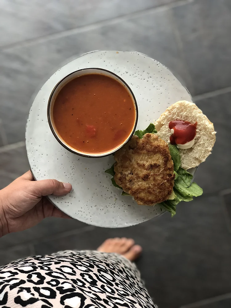 Sab's Eetoverzicht week 27/2018 4 soep met kipburger