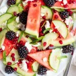 Watermeloensalade met bramen en feta