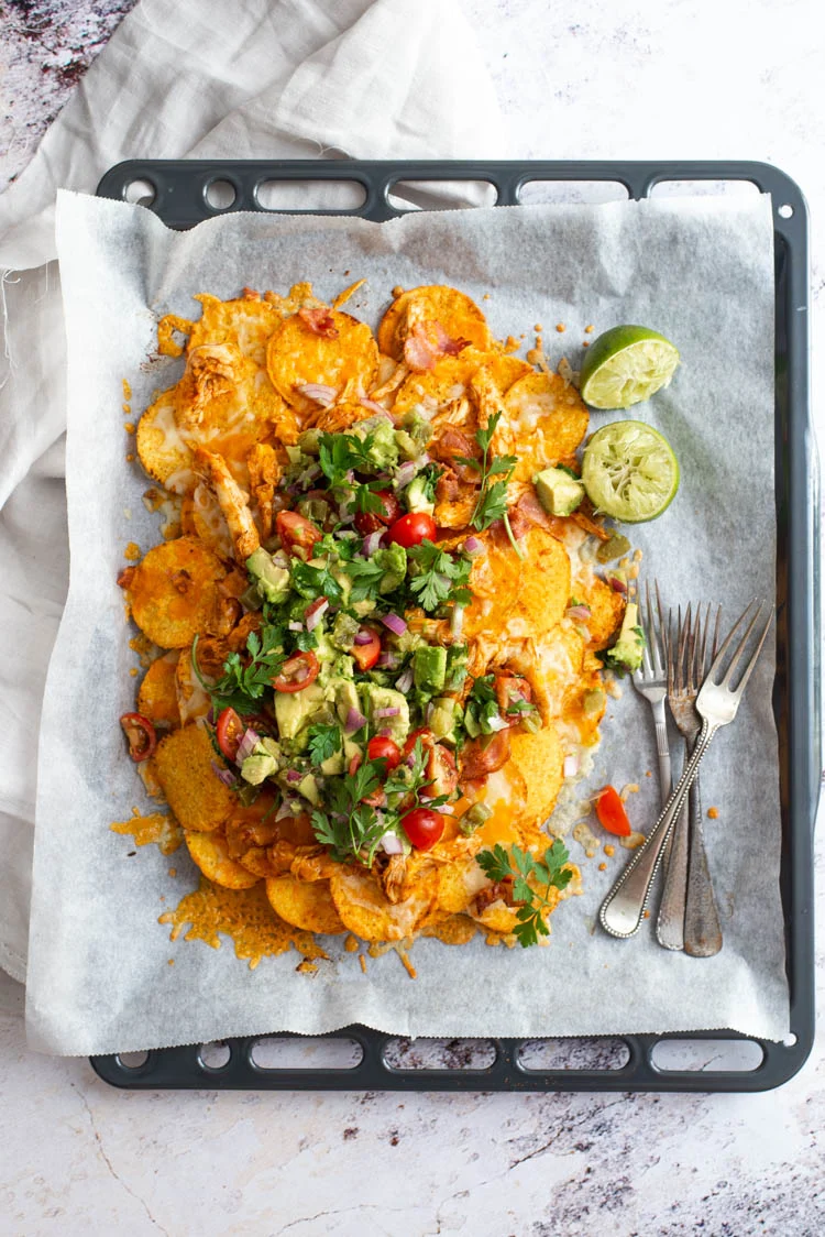 BBQ-chicken nacho's van de bakplaat 1 BBQ-chicken nacho's