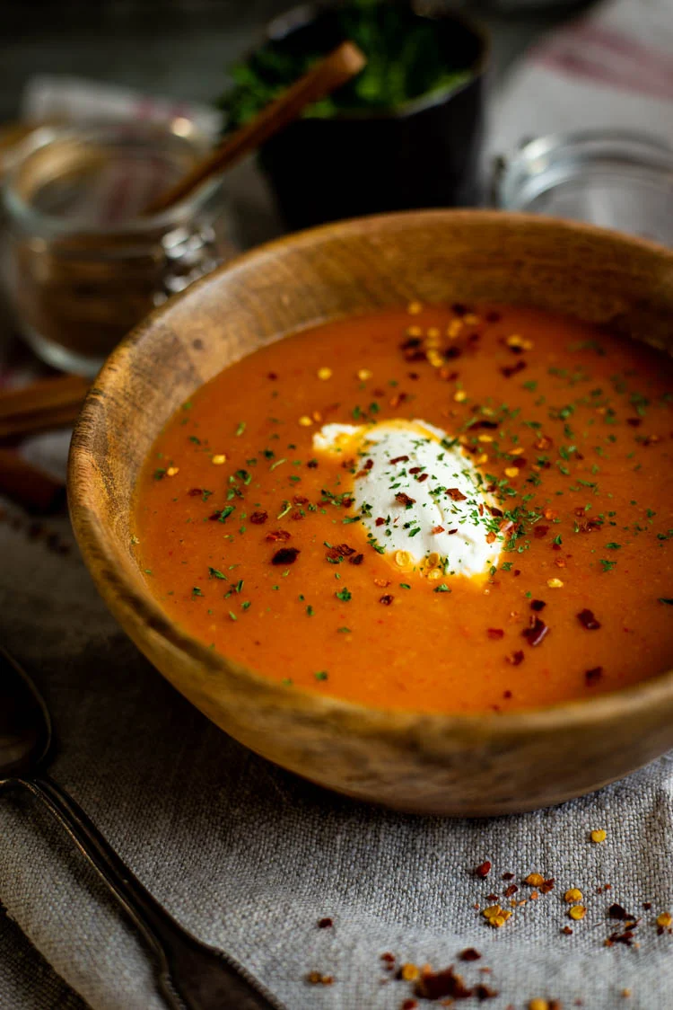 Geroosterde pompoensoep met pumpkin spice en gepofte knoflook 2 Geroosterde pompoensoep met pumpkin spice