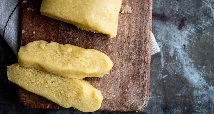 Zelf maken: amandelspijs 2 Amandelspijs maken