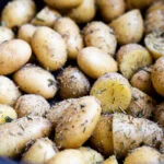 Gekruide krieltjes uit de slowcooker
