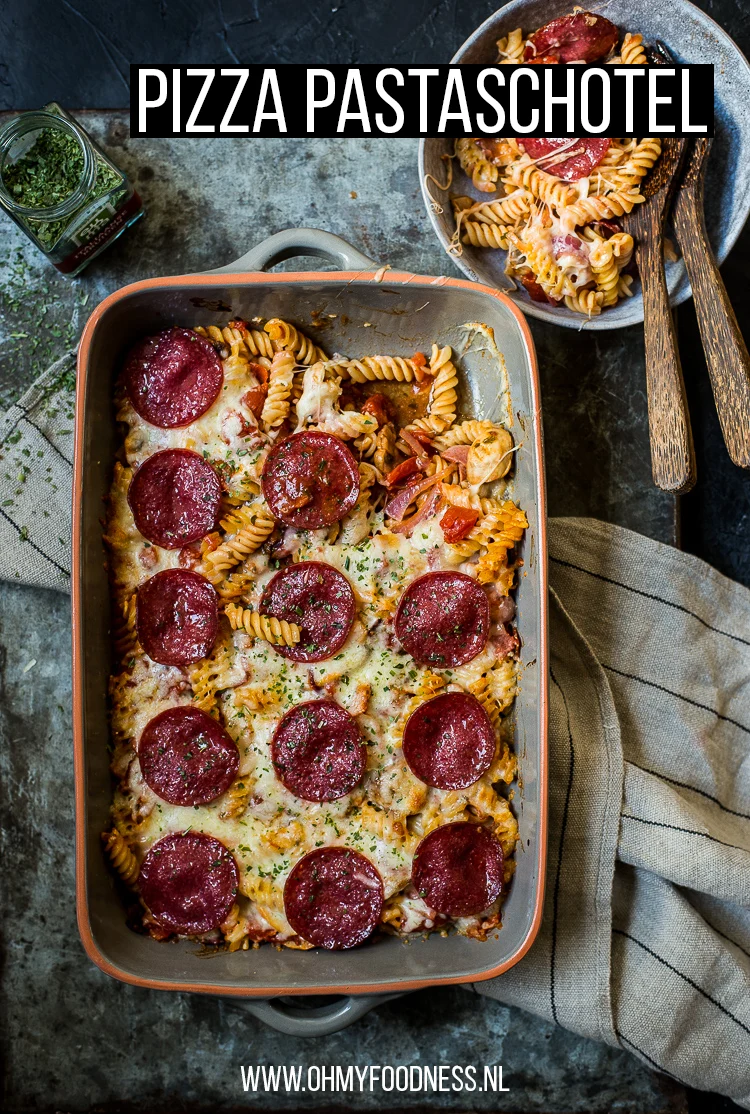 Pizza pastaschotel - Fastfood Friday 3 Pizza Pastaschotel