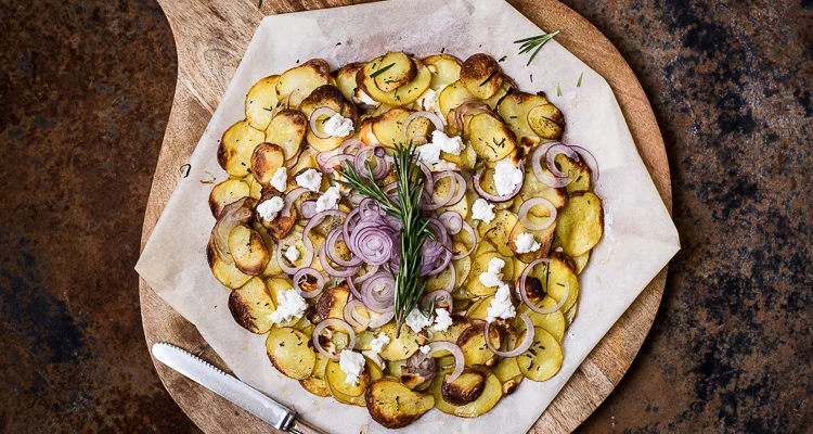 Aardappeltaart met rode ui en geitenkaas 31 Aardappeltaart met rode ui en geitenkaas