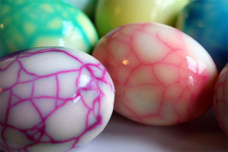 15x de fijnste recepten voor Pasen 1 Marbled Eggs