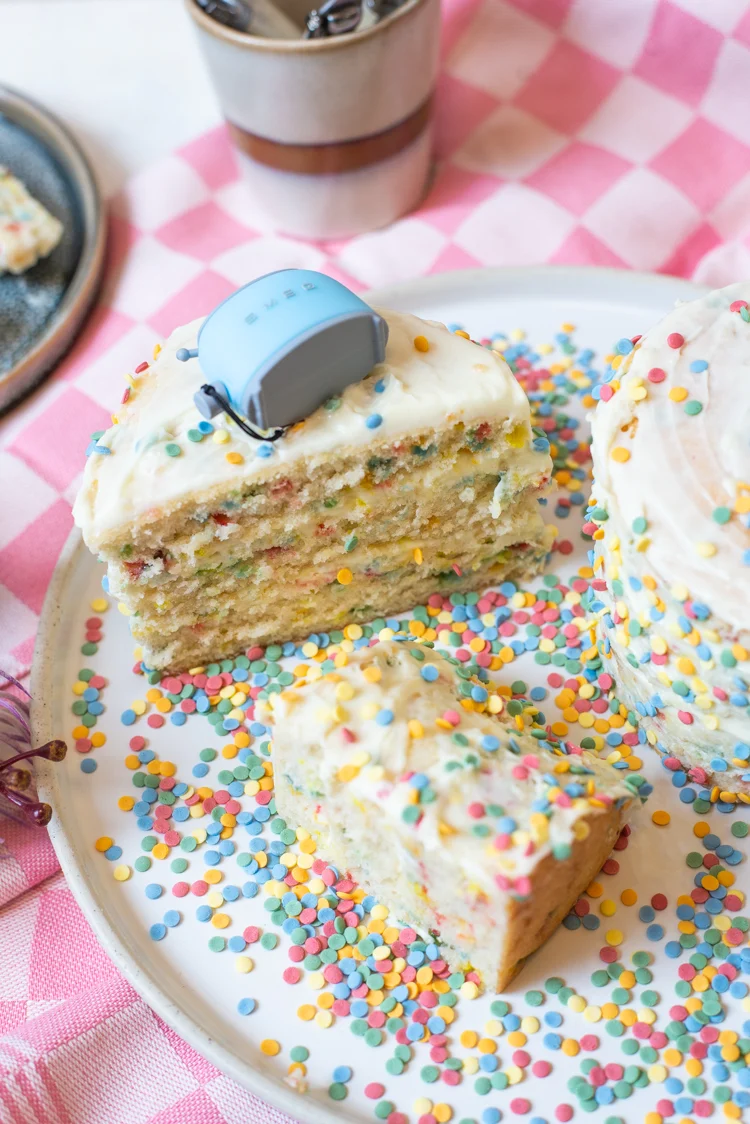 Mini Birthday cakes & Win een keukenmachine van Smeg! 3 Mini birthdaycakes
