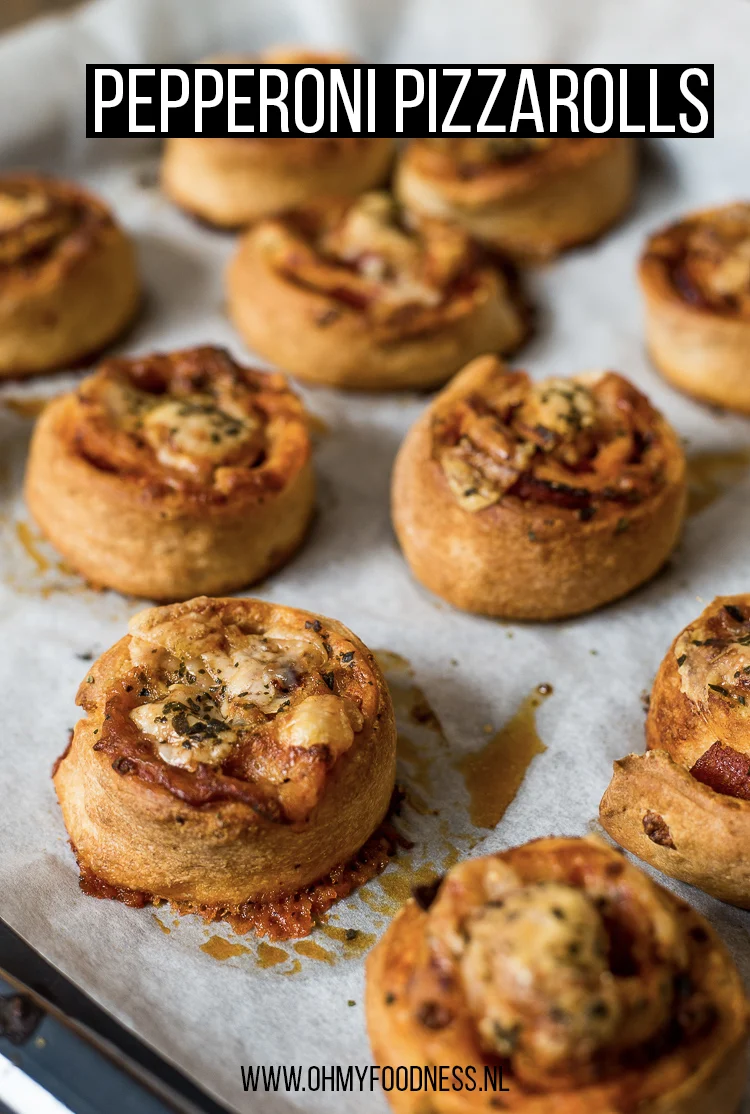 Fastfood Friday: Pepperoni pizzarolls 3 Pepperoni Pizzarolls
