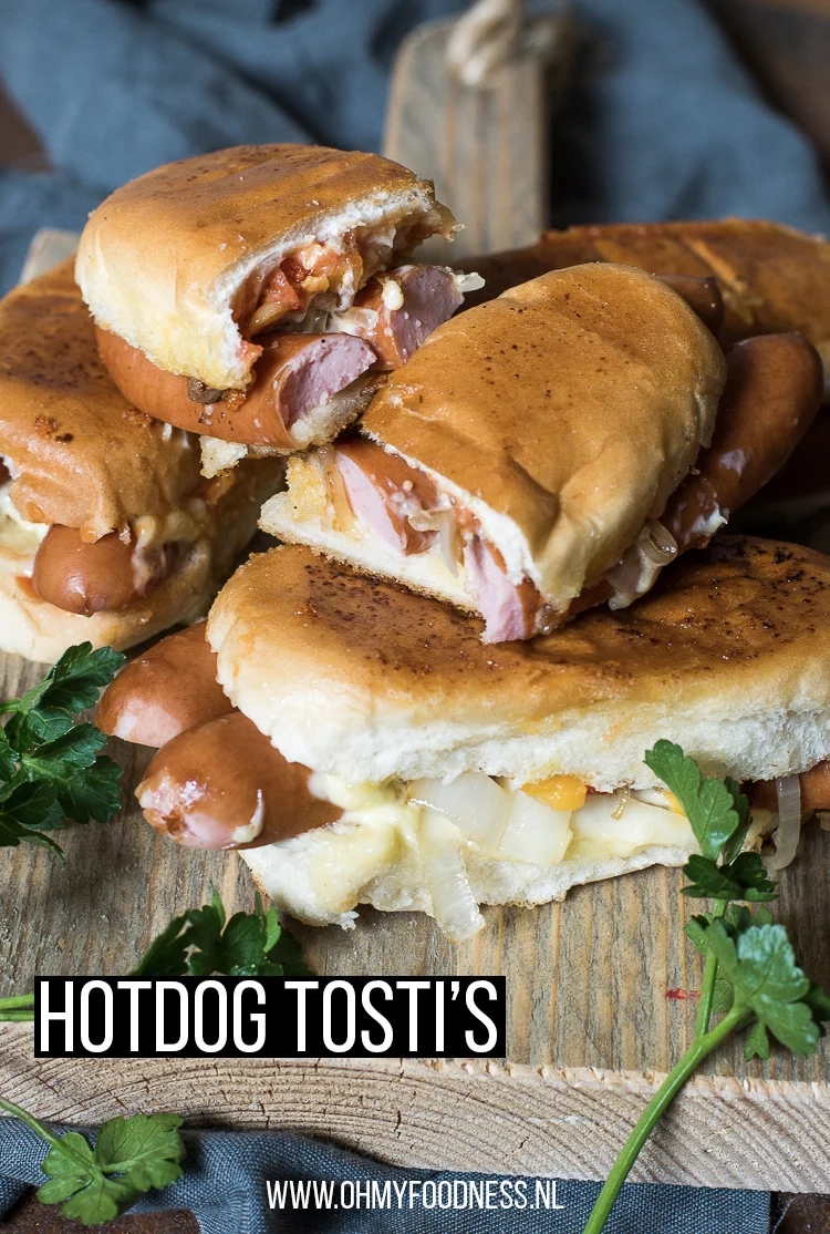 Fastfood Friday: Hotdog tosti's 2 Hotdog tosti's