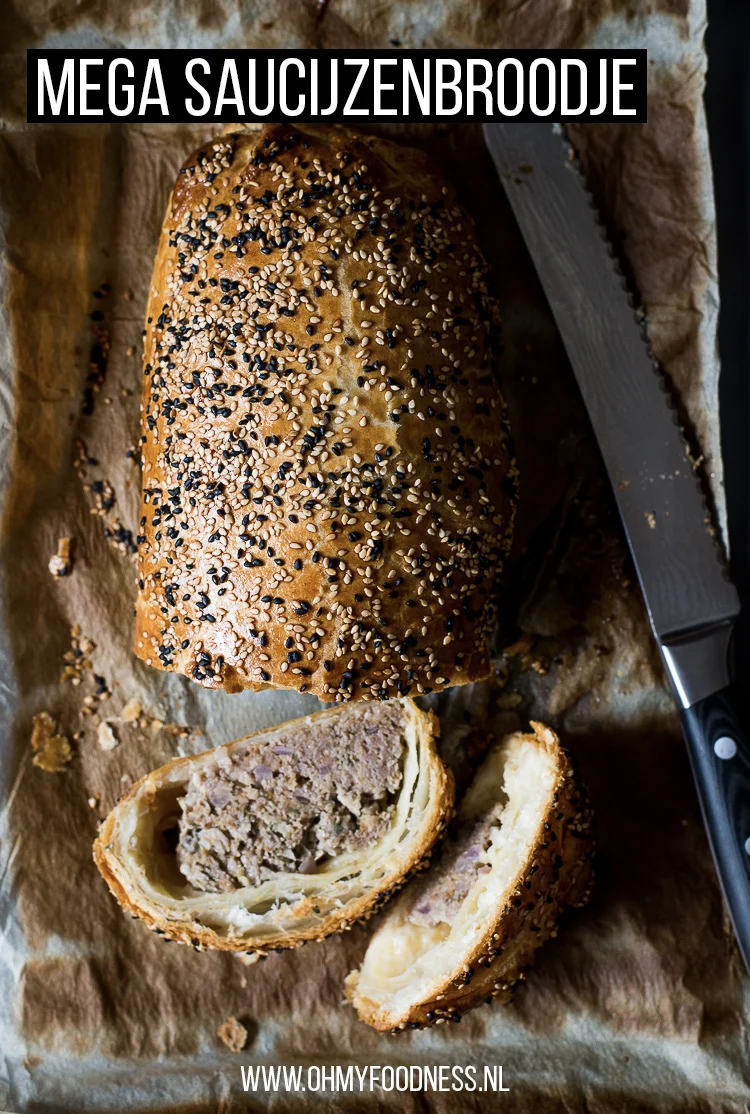 Fastfood Friday: Mega saucijzenbroodje van Matt Preston 4 Mega saucijzenbroodje