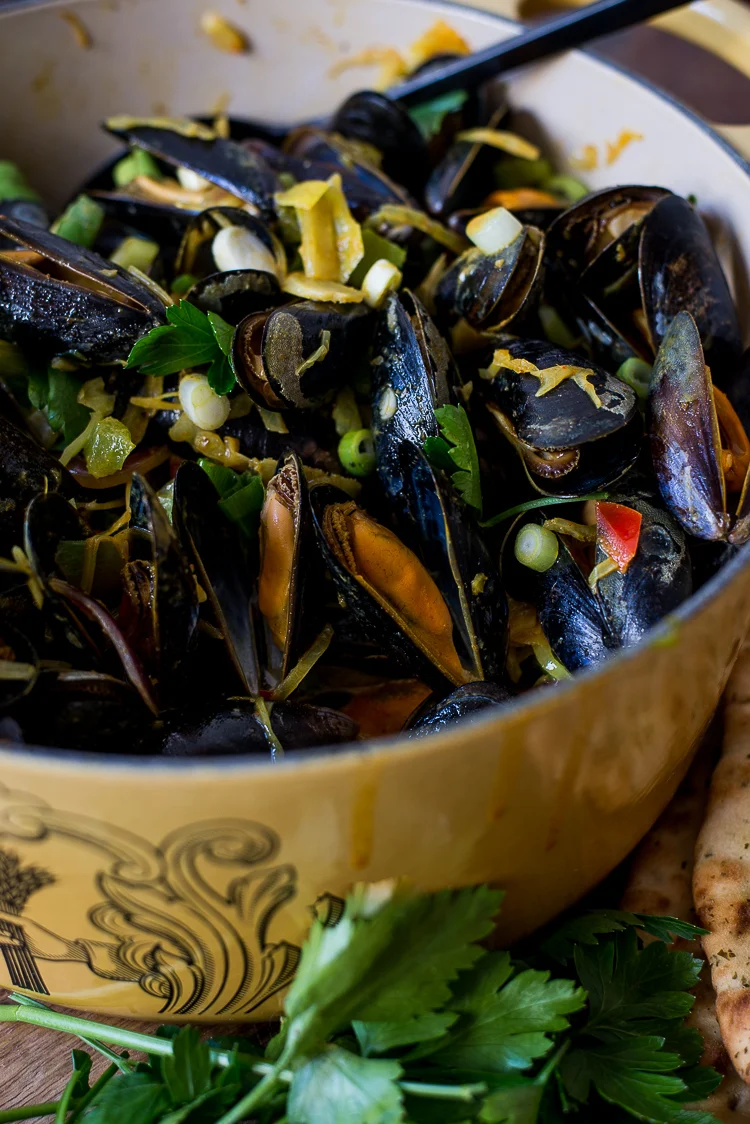 Mosselen met curry en kokosmelk 2 Mosselen met curry en kokosmelk