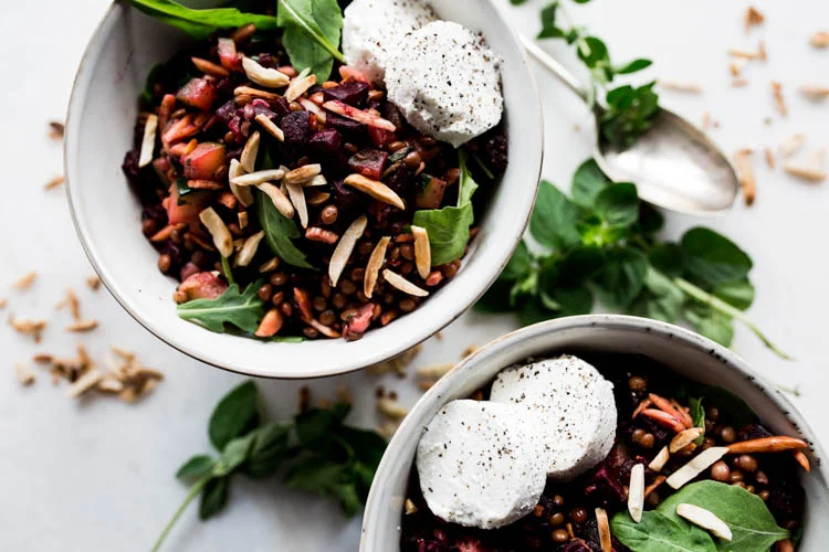 Linzensalade met gebakken rode biet en geitenkaas 3 LinzenSaladeRodeBiet FI