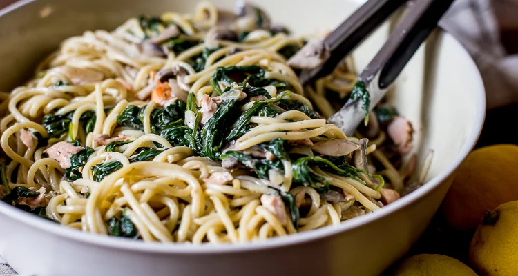 Pasta met zalm en spinazie - met video! 4 Spaghetti zalm florentine