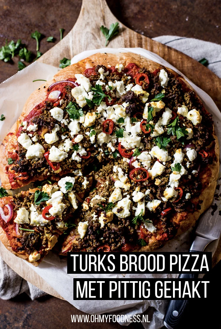Fastfood Friday: Turks brood pizza met pittig gehakt en feta 3 Turks brood pizza met pittig gehakt