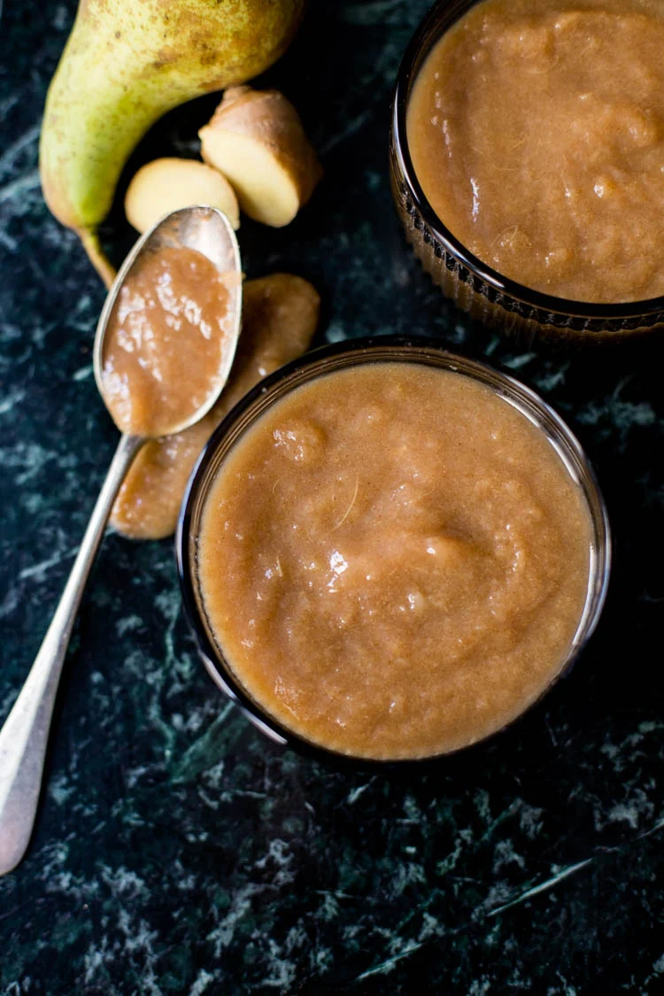 Perenmoes met gember 1 Perenmoes met Gember ST