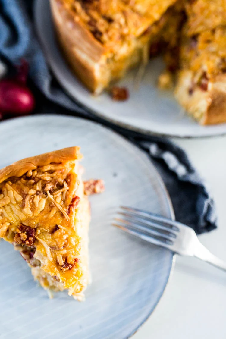 Zuurkooltaart met chorizo en gebakken aardappelschijfjes 1 ZuurkooltaartChorizoAardappel ST