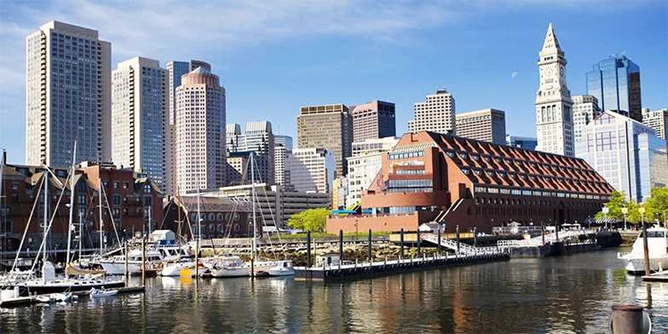 CITY GUIDE BOSTON - TO STAY 3 Boston Mariott Long Wharf