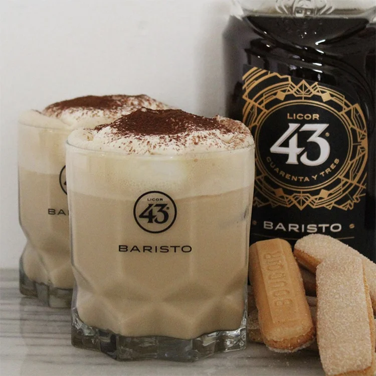 Herfstcocktail met perensap, ginger ale en Licor 43 Baristo + Uitslag winnaar! 9 lineke tiramisucocktail