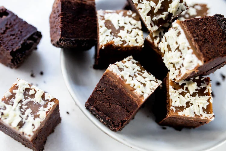 Fudgy brownies 2.0 met Oreo en karamel 25 FudgyBrownies2.0 FI